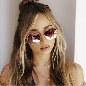 ✨NEW✨Quay Jezabell Sunnies